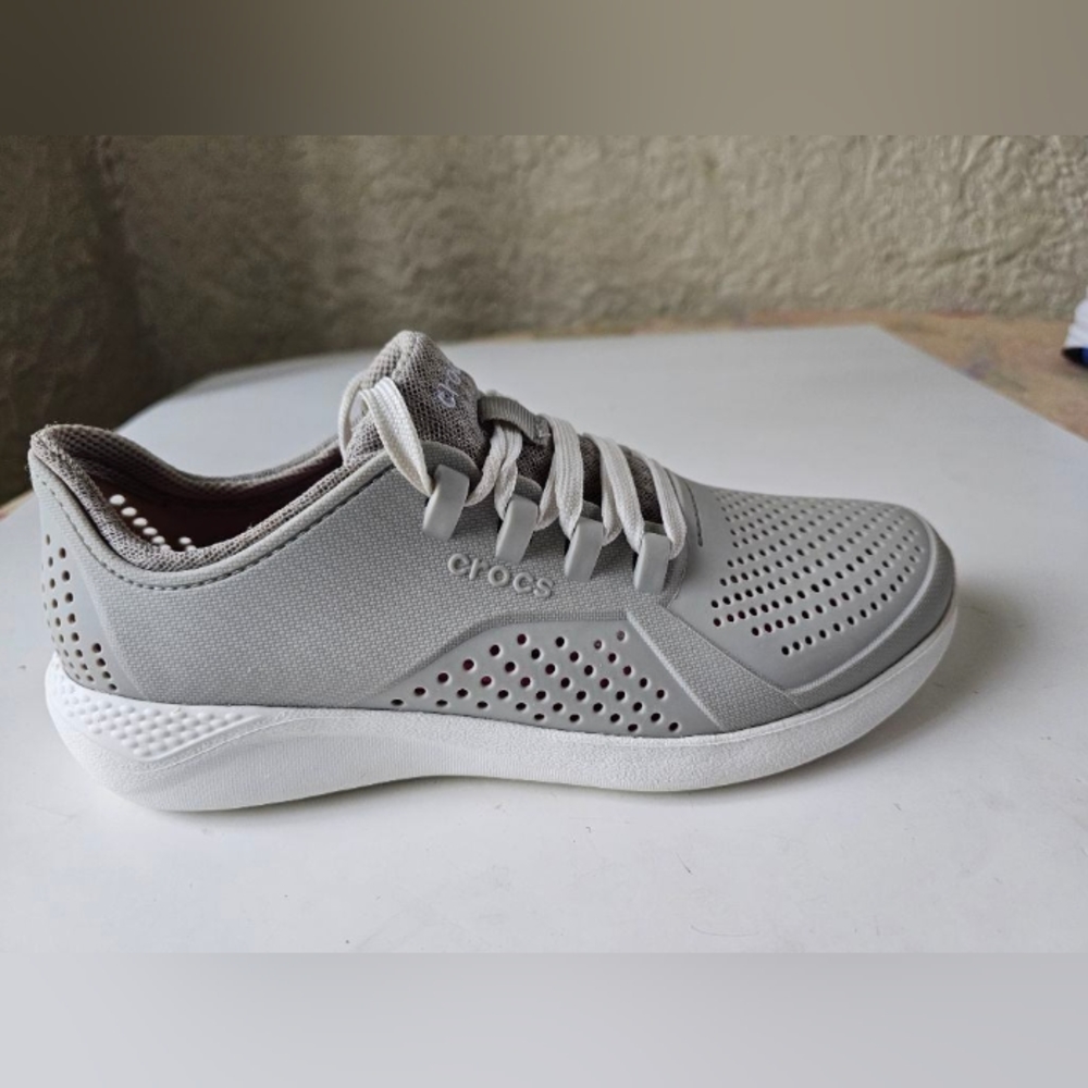 Lite Ride Pacer By Crocs 205234 Ladies Size 10 Grey White Lace Up Low Top